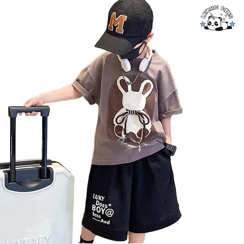 Conjunto de Roupas de Verão para Crianças Meninos Novo Design Camisa com Remendo de Coelho Sólido Shorts Conjunto de Menino Fashion Cool