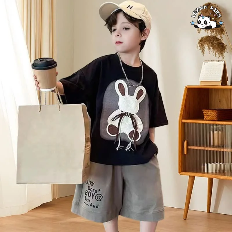 Conjunto de Roupas de Verão para Crianças Meninos Novo Design Camisa com Remendo de Coelho Sólido Shorts Conjunto de Menino Fashion Cool - Product Image