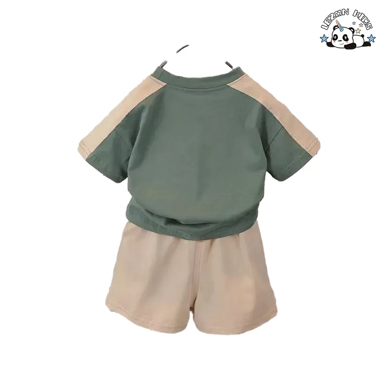 Wholesale New Innovations 100% cotton letter printing t-shirt and shorts summer boys clothing set - Product Image