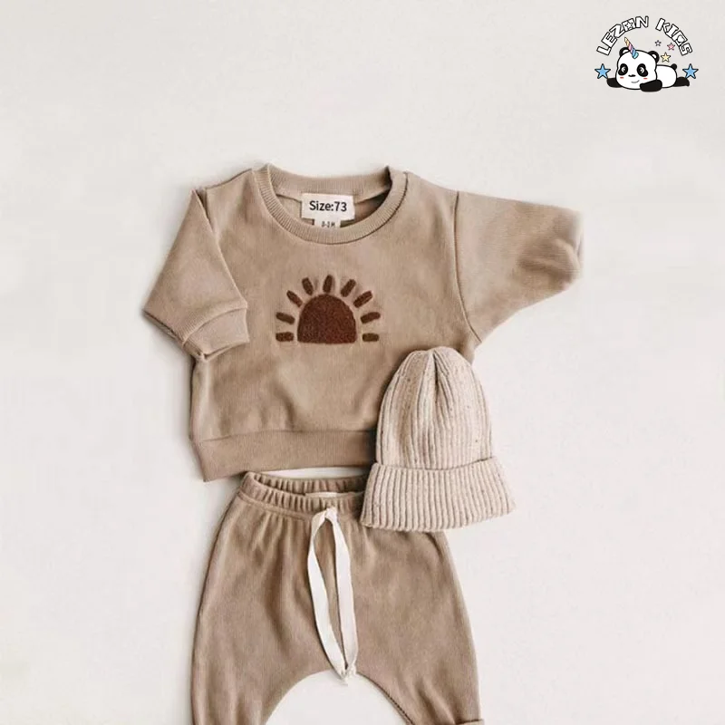Conjunto de Roupas de Inverno para Meninos de 3 Peças com Chapéu para Crianças de 3 a 6T