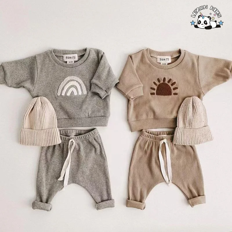 Wholesale Sweatshirt 3 Piece Toddler Boys Winter Clothing Sets with Hat for 3 to 6T Kids - Product Image