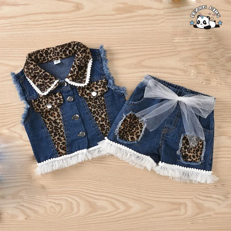 2023 New Children Sleeveless Lapel Denim Top and Shorts Set Leopard Print Patchwork Mesh Girls Clothing - Product Image
