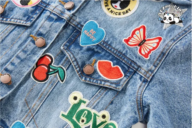 Custom Cute Little Girl 2 Piece Denim Set Embroidered Patches Kids Denim Sets With Denim Girl Dress - Product Image