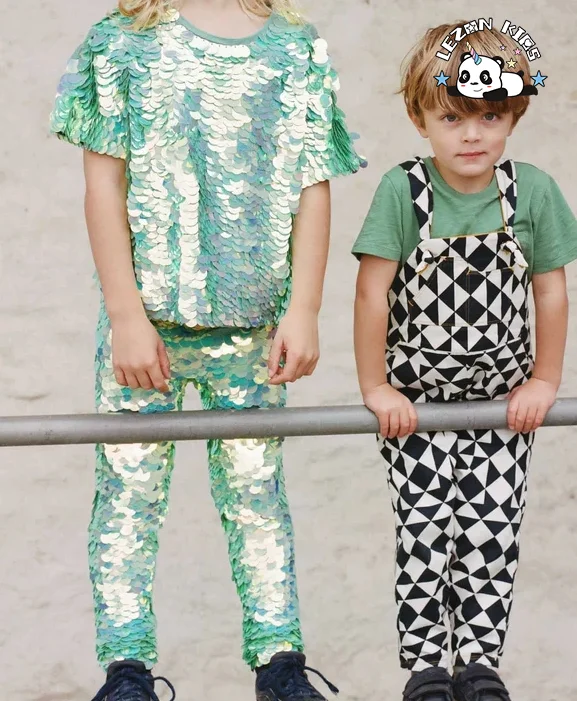 Factory Direct Sale Custom Kids Summer Clothing Set Sequin T Shirt Pants for 5 to 14T Boys and Girls - Product Image