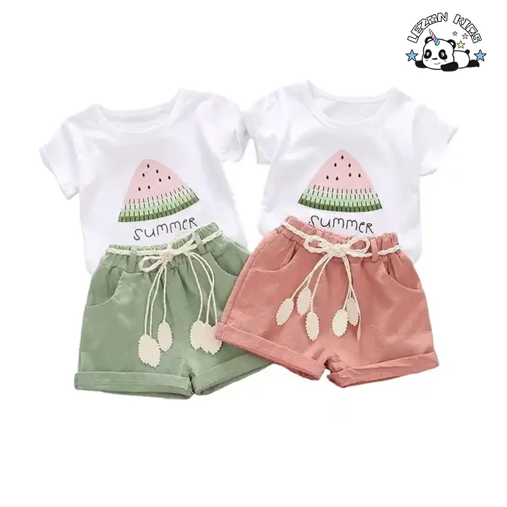 Conjunto de Roupas de Verão Preço de Fábrica para Meninas de 5-8 Anos Camiseta de Manga Curta com Estampa de Melancia e Shorts 2 Peças Conjunto de Roupas para Crianças