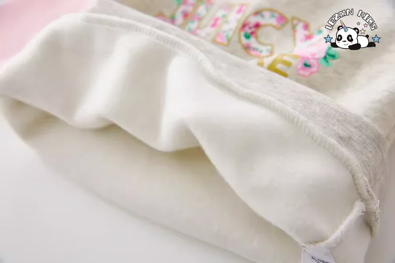 Roupas de outono de alta qualidade para meninas com remendos de chenille e sweatshirt de algodão Conjunto - Product Image