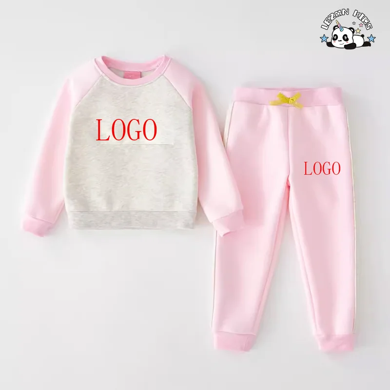 Roupas de outono de alta qualidade para meninas com remendos de chenille e sweatshirt de algodão Conjunto - Product Image