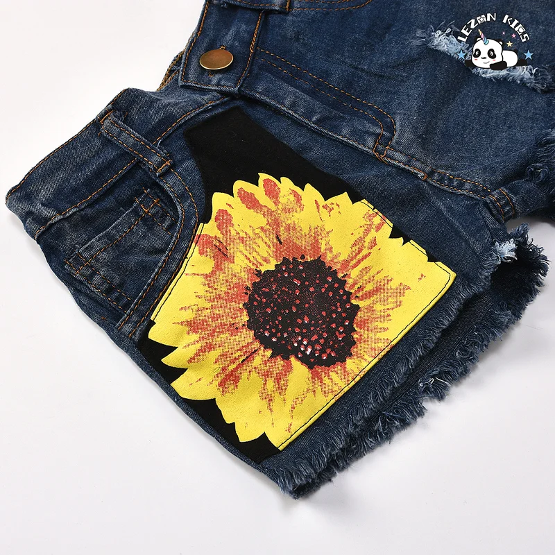 High Quality Summer Children Letter Vest Top Sunflower Denim Shorts Two Piece Suit for Girls - Product Image