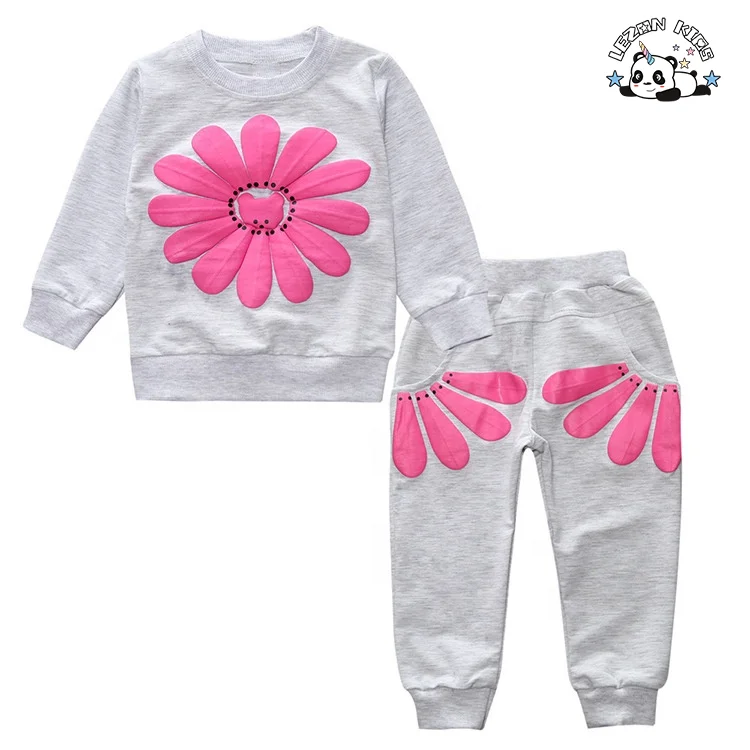 Spring cotton sunflower print 2 pieces of children's baby suit wholesale children's boutique clothes for girls - Product Image