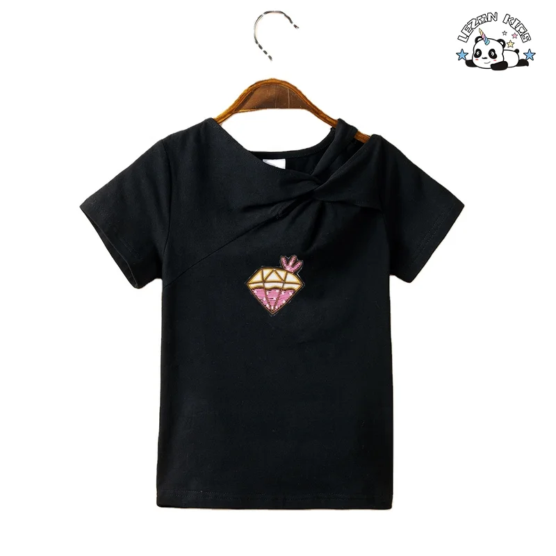 Venda por Atacado de Camiseta Personalizada e Saia Curta Metálica Conjunto de Duas Peças para Meninas para o Verão - Product Image