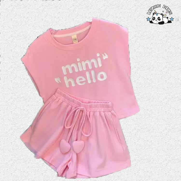 Atacado de Novos Produtos conjuntos de roupas femininas de manga curta e shorts luxuosos - Product Image