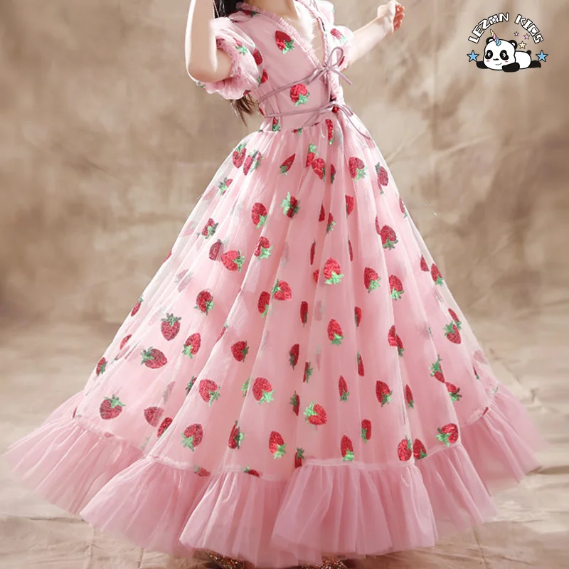 Vestido de Tule Rosa com Brilho de Morango para Meninas Personalizável para Festa de Aniversário - Product Image