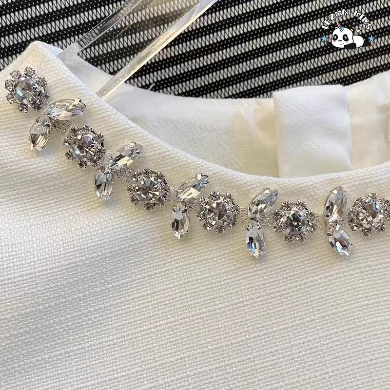 Vestido de festa personalizável para meninas de luxo com colar de cristal e saia de camadas de cetim para verão para 2-14 anos - Product Image