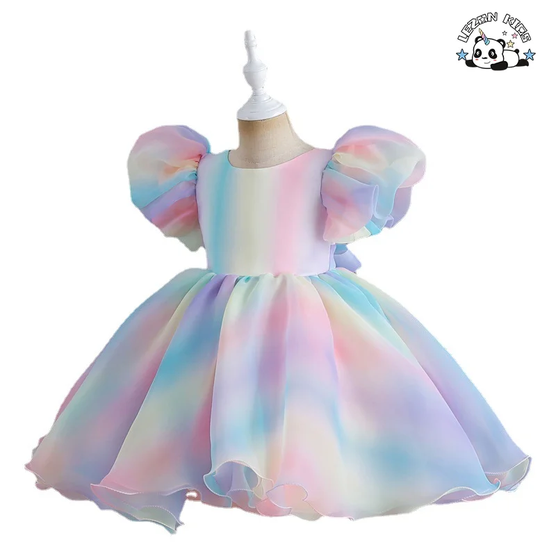 Vestido de tule para meninas com mangas bufantes e laço na cintura, cores do arco-íris nas costas