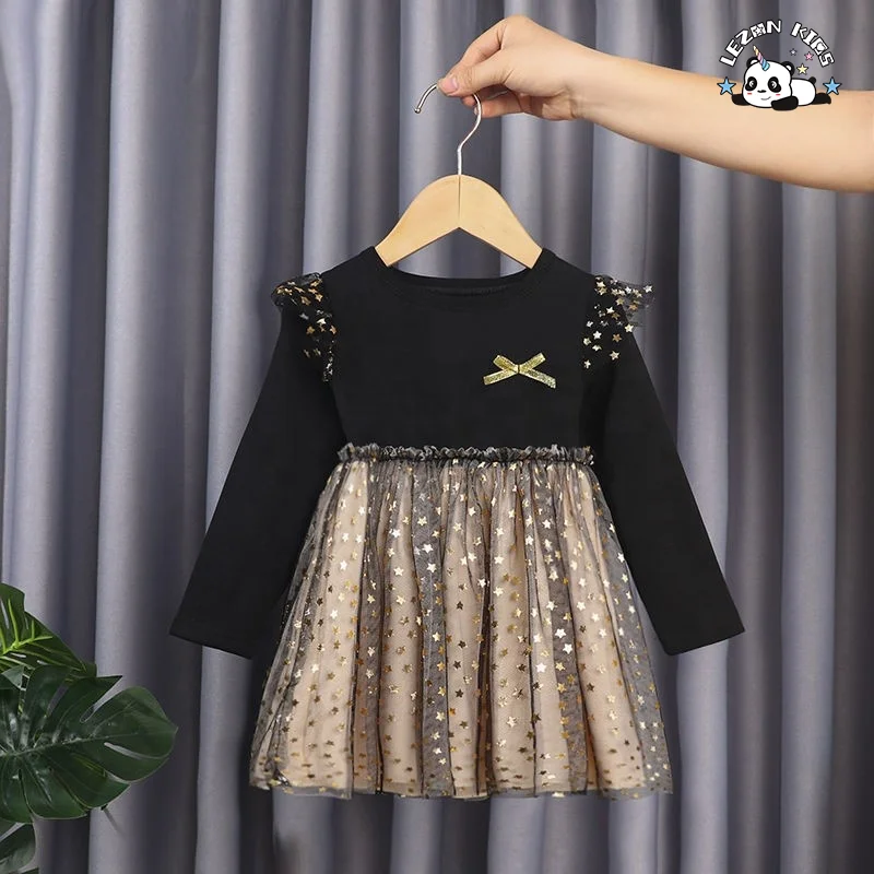 Novo Vestido Infantil de Manga Longa com o Último Estilo de Moda e Design de Saia Grossa para Meninas
