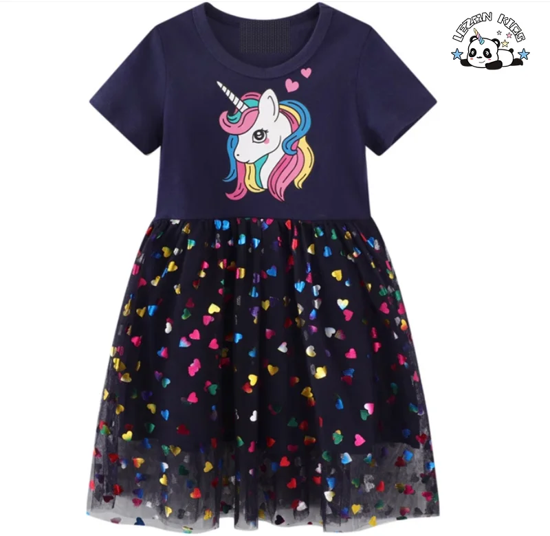 Vestido Unicórnio de Manga Curta com Impressão de Coração Colorido em Folha OEM Personalizável para Meninas