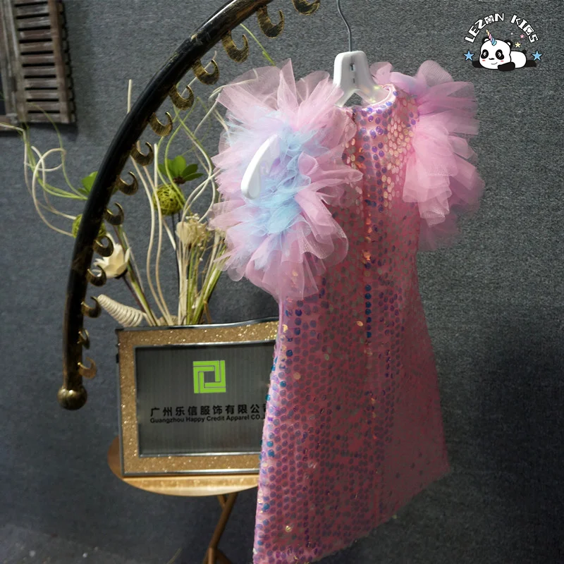 Vestido Infantil com Manga Voadora e Renda Sequined Rosa para Desfile e Festa de Aniversário - Product Image