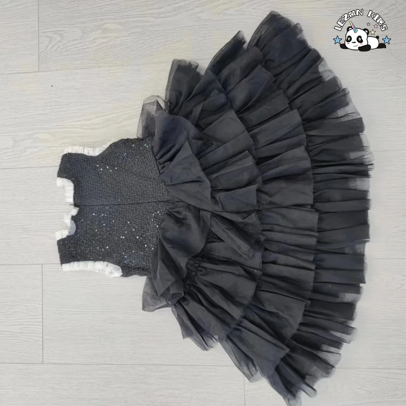 Vestido de Menina Novo Verão 2023 Manga Curta Preto Lantejoulas Tule Princesa - Product Image